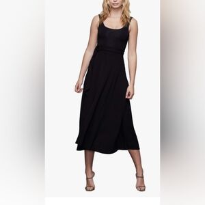 Good American Belted Swing Dress Black size 3